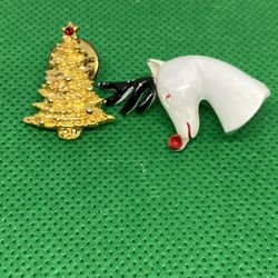Vintage Christmas pins. Tree And Rain deer 