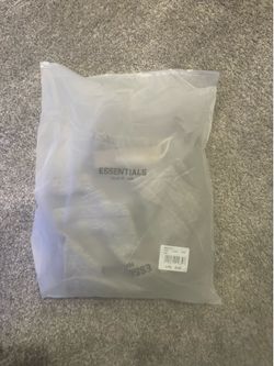Oatmeal gray essentials shorts size large