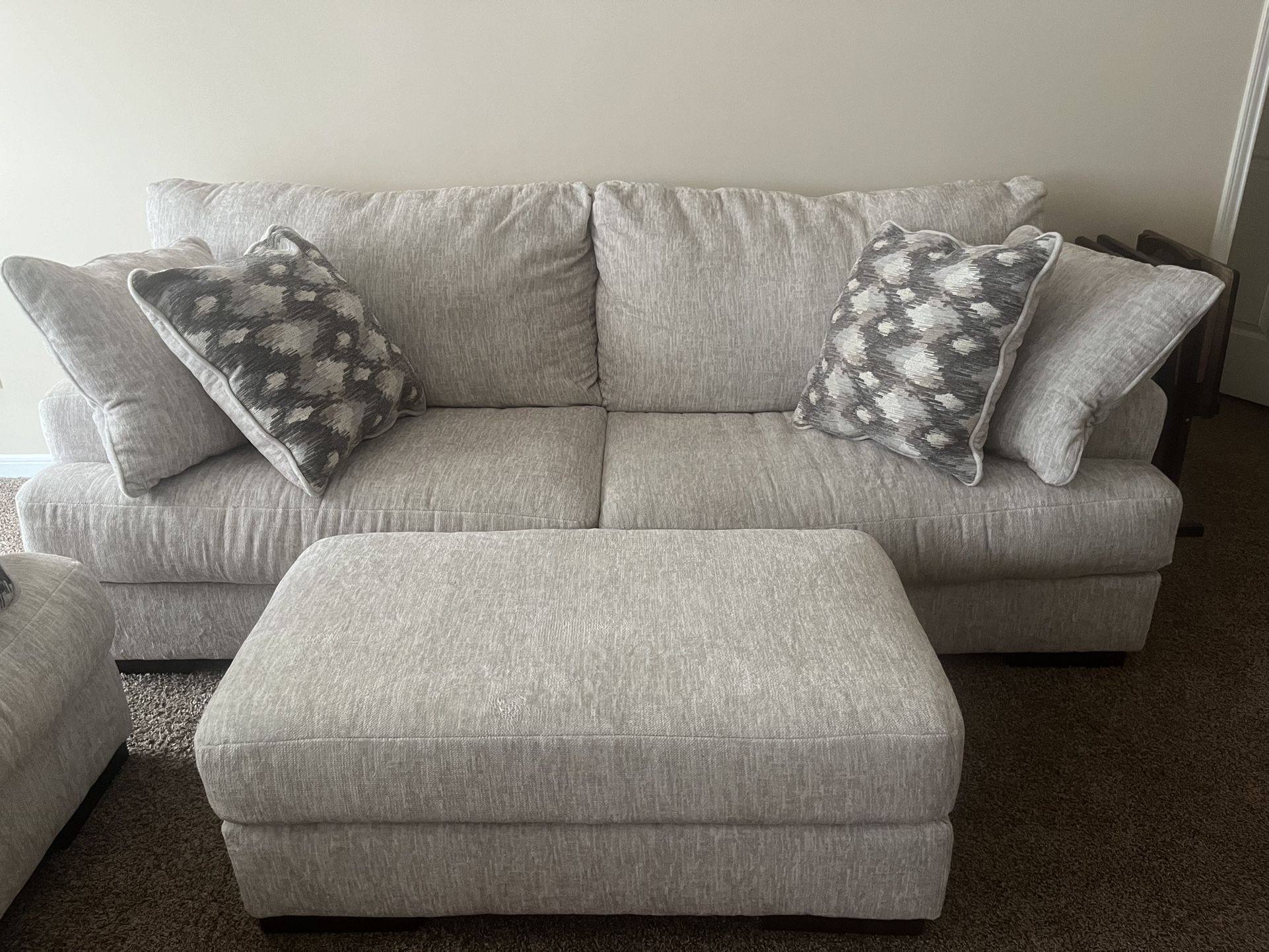 Ashely Furniture Sectional, Beige 