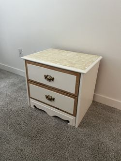 Nightstand / Dresser