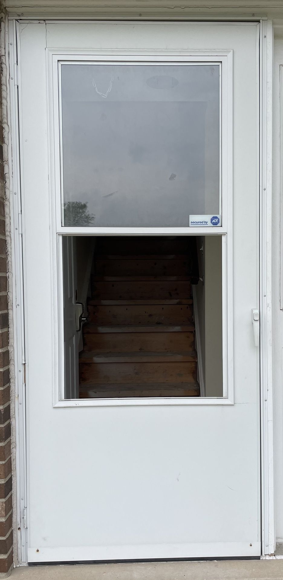 36” Larson Storm Door, Right Swing