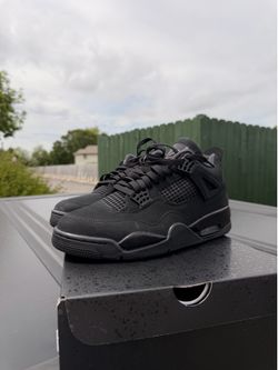 Jordan 4 Black Cat