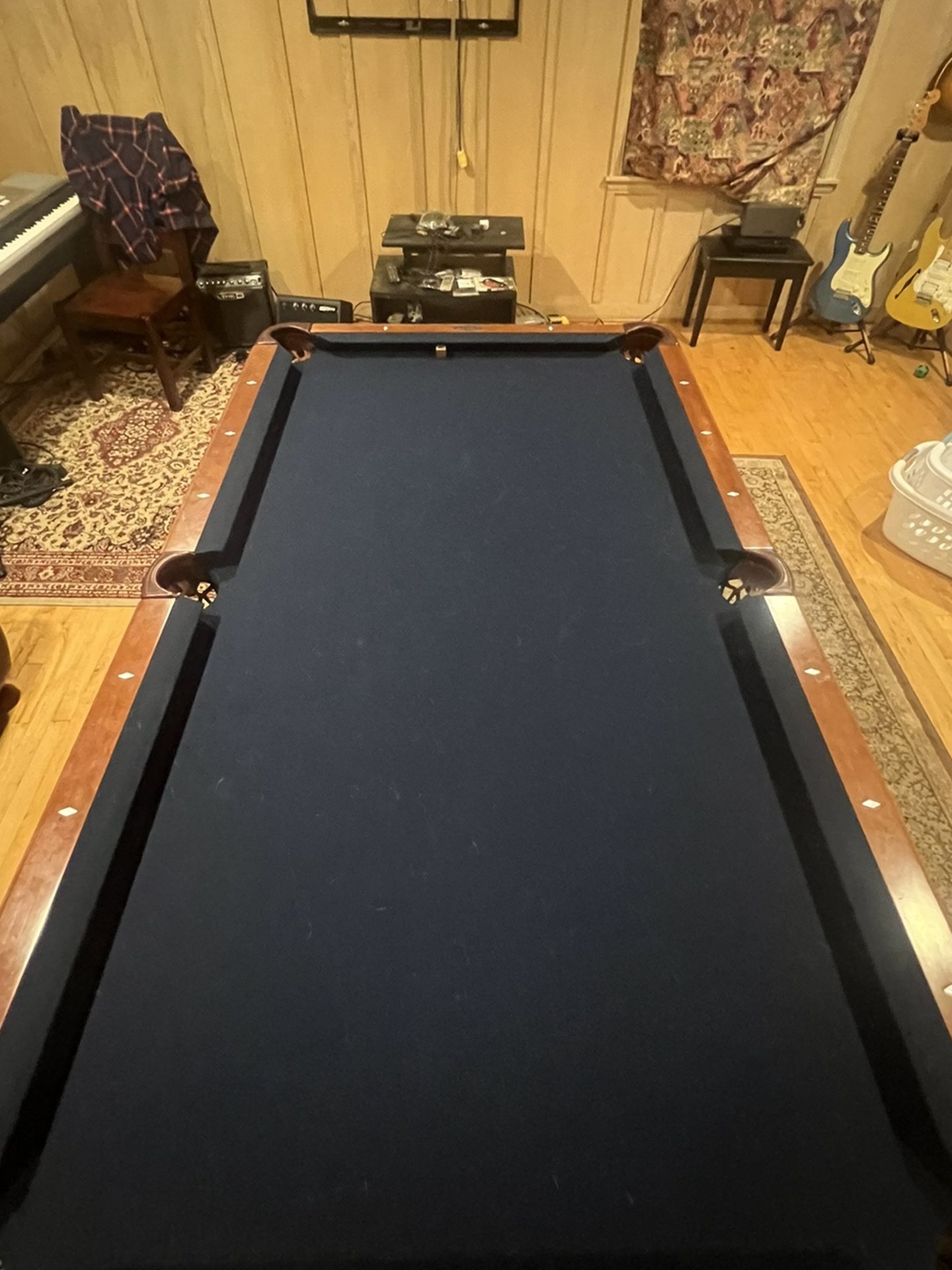 Brunswick 7’ Slate Blue with Balls , Rack And Cues