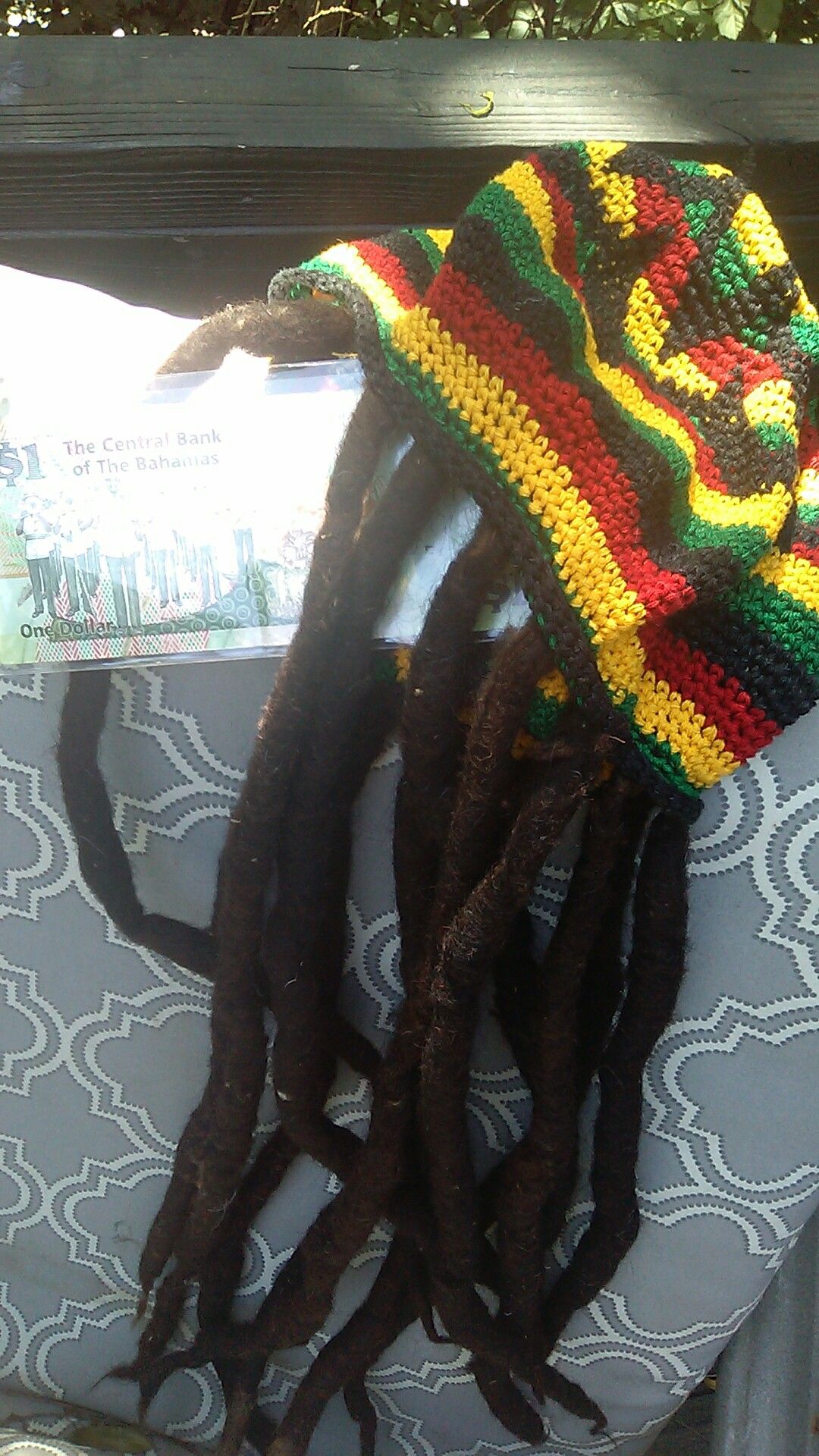 Bahamas souvienier! I bought this back from the Bahamas 2016 I would like to sell it