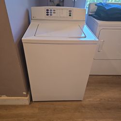GE Profile Large Capacity Washing Machine