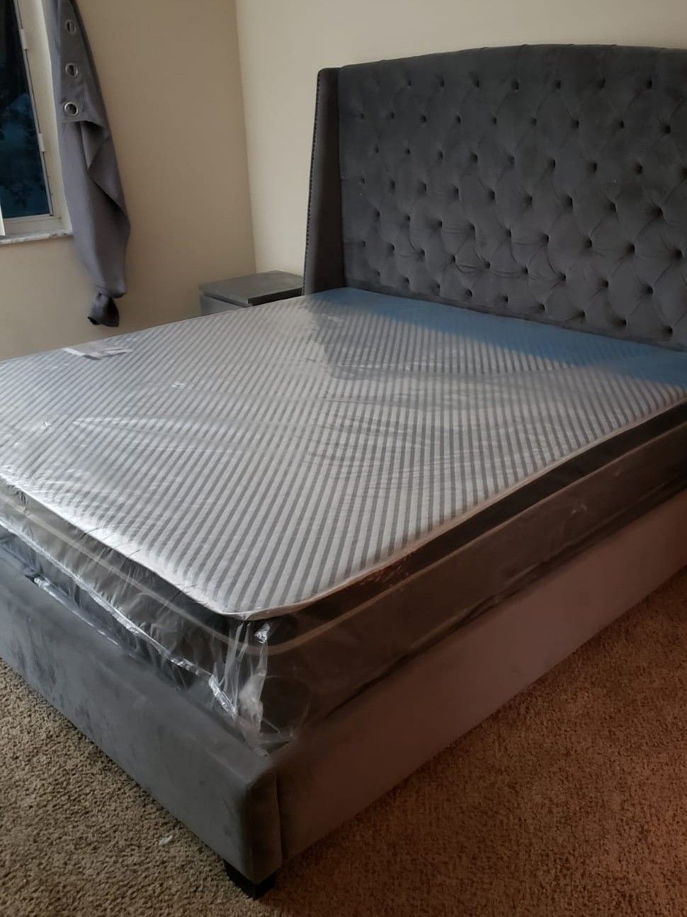 NEW KING PILLOW TOP MATTRESS AND BOX SPRING_3PC 😊