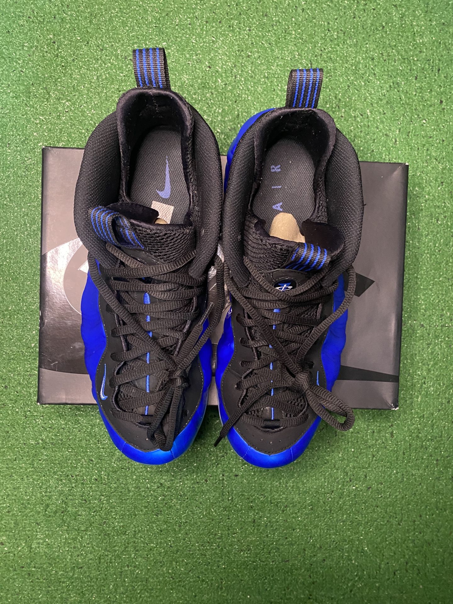 Nike Air Foamposite One 2024 Royal Size 10.5 In Great Condition With Shoe Box.