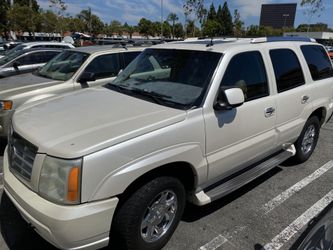 2003 Cadillac Escalade