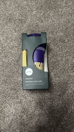 Brand New In Box Washington Huskies Starbucks Cups