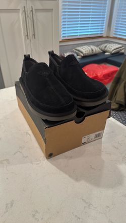 UGG men’s Shoes Size 11