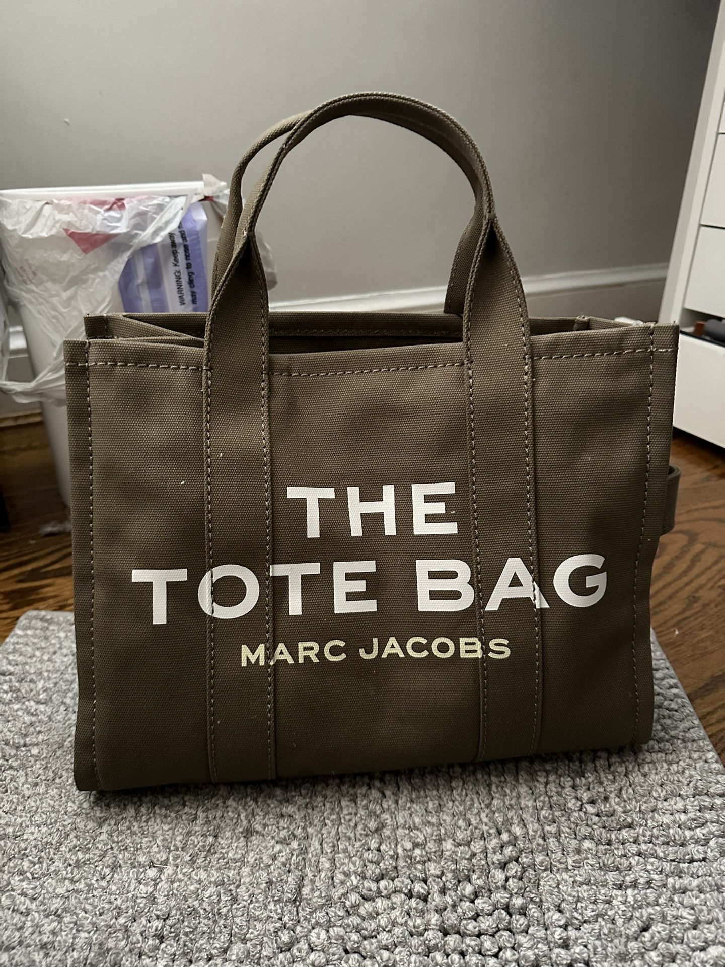 The Marc Jacob’s Tote Bag (Slate Green)