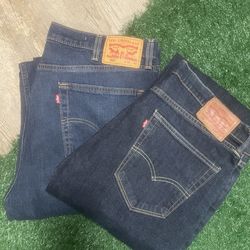 2 pairs of 505s one3832 other 3632