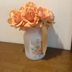Beautiful Leather Flower With Vase!