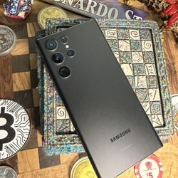 Samsung Galaxy S22 Ultra 128GB Black Unlocked 