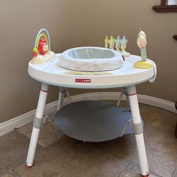Activity Table - Excellent Condition