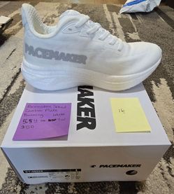Pacemaker Speed Carbon Plate Running Shoe White