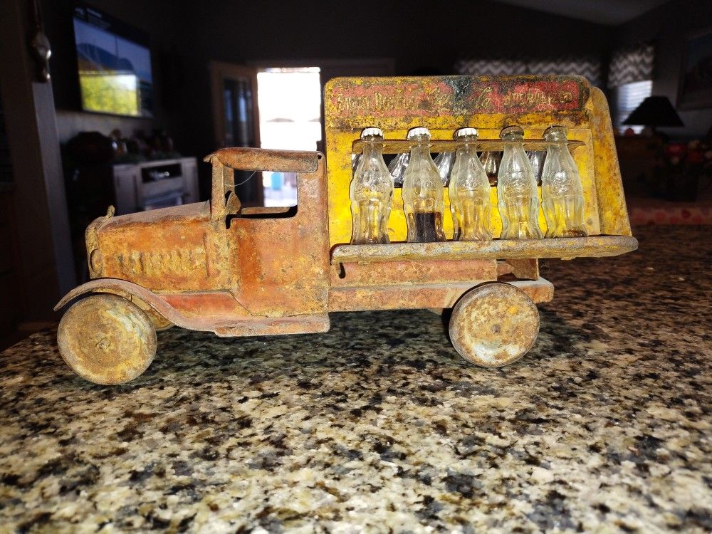 Early Tin Coke A Cola Truck