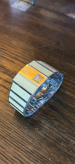 Nixon rotolog watch