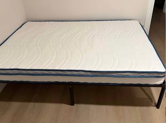 Zinus Full Size Mattress