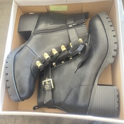 New Black Boots 