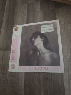 The lover speaks Vinyl
