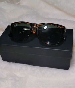 Rayban Justin Unisex Tortoise Sunglasses $90