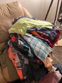 Assorted clothes 43 pieces perfect condition