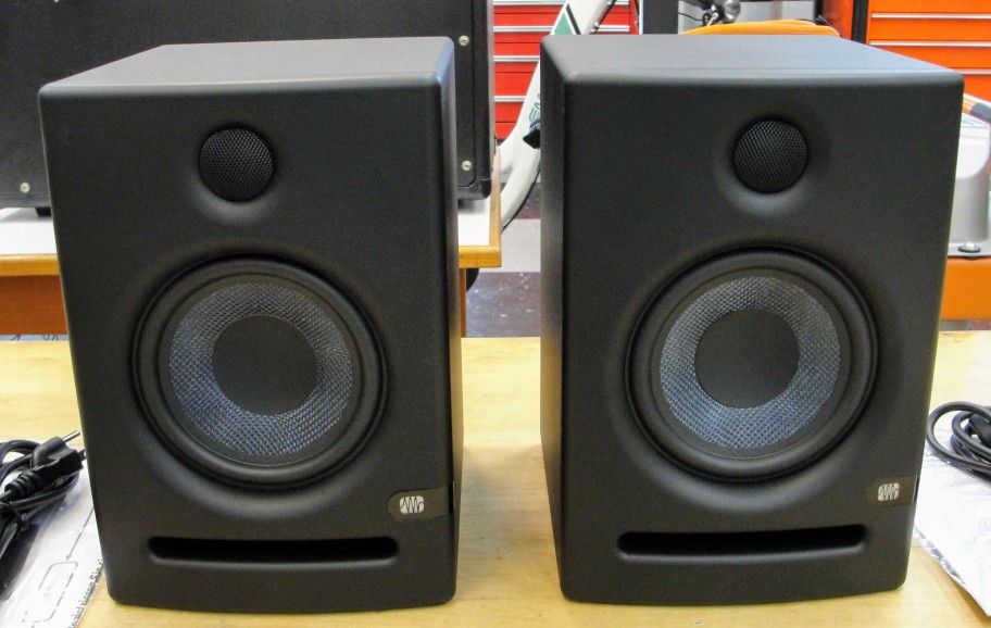 PRESONUS ERIS E5 HIGH DEFINITION 2-WAY STUDIO MONITORS