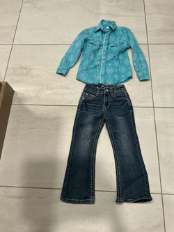Girls Size 5 Jeans And Cowgirl Shirt $10