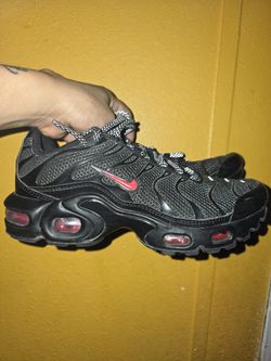 Nike Air Max Plus Red/Black “Bred” Size 5Y Women’s 6.5