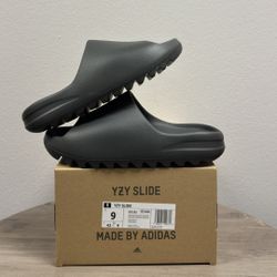 Adidas Yeezy Slide Dark Onyx