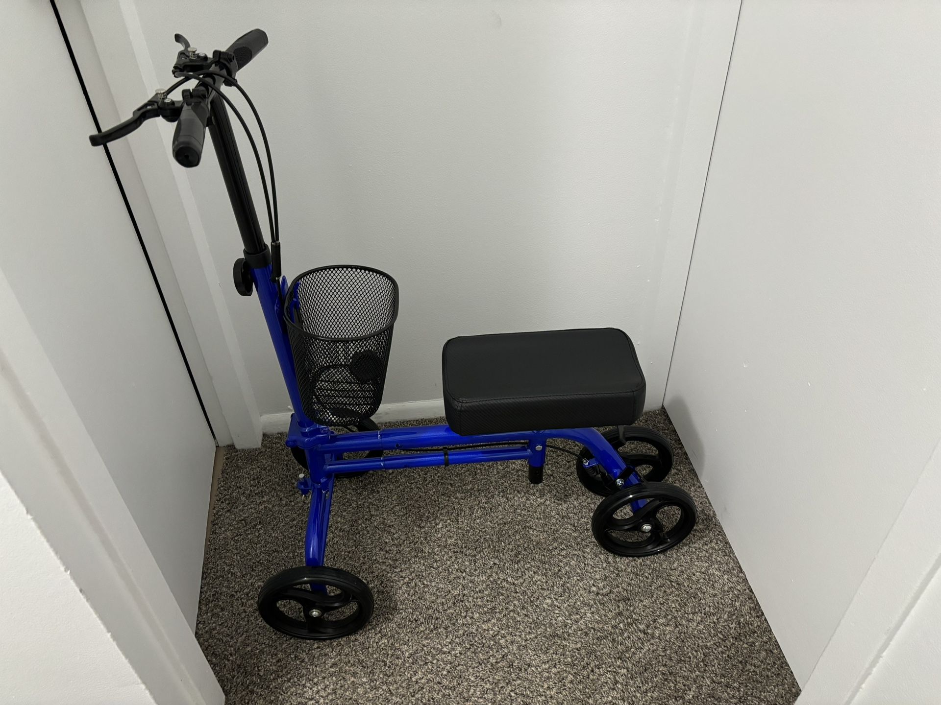 Knee Scooter