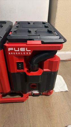 Milwaukee M18 FUEL Brushless Cordless Vacuum