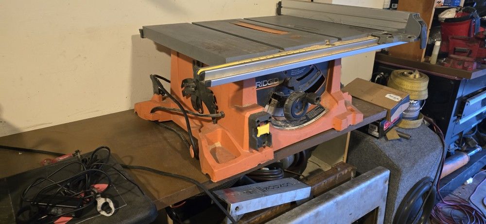 RIGID 10" TABLE SAW $175.00 OBO