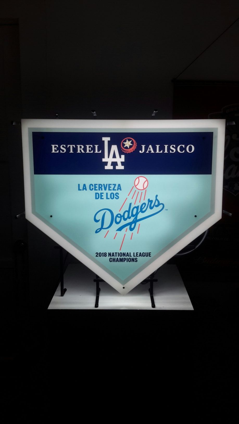 ESTRELLA JALISCO / DODGERS NEON SIGN. * DODGERS BOBBLEHEADS AVAILABLE.
