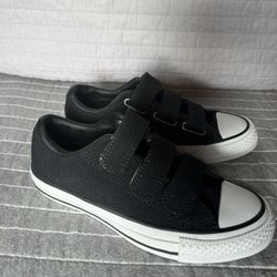 Converse Black Shoes, Size 5