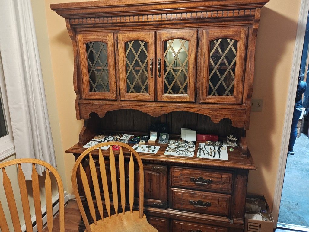Oak Hutch