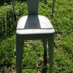 3 ft Tall Metal Chair