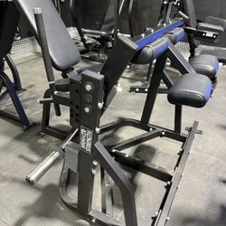 🔥 Hammer Strength Seated Plate-Loaded Leg Curl – Refurbished | Better Than New 🔥