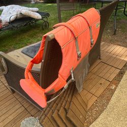 Dog life jacket