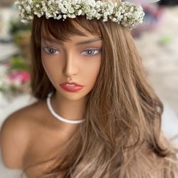 Freshly made white babies’s breath head crown for graduation, promotions, weddings, etc.