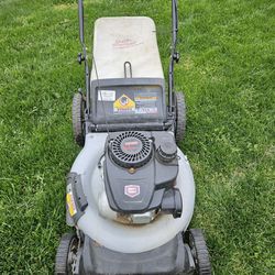 Mower For Sale Runs As Is No Warranty Cash Only $165.00