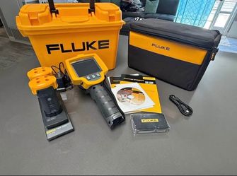 Fluke TI32 thermal imaging camera
