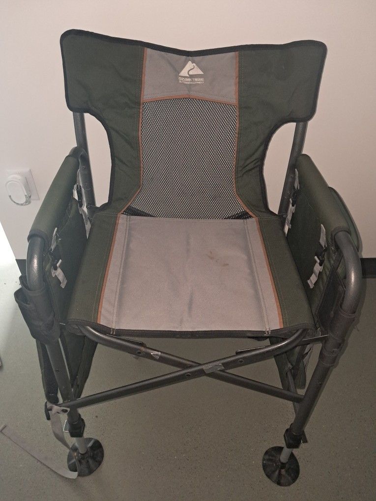 Ozarktrail Adult Camping Director Fishing Chair