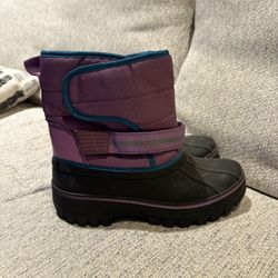 Girls Purple Snow Boots Size 2/3y
