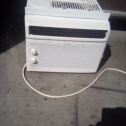 Toshiba Window A/C