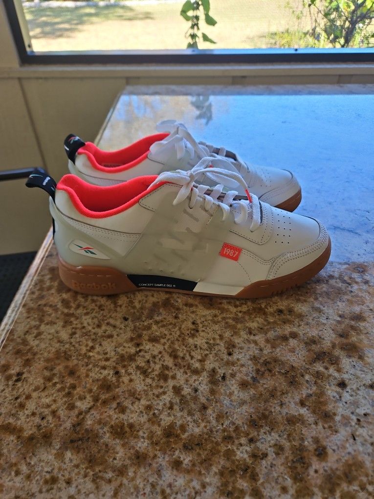 Reebok 1987 Concept Sample 002