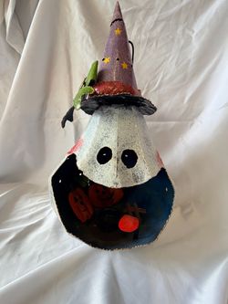 Halloween Ghost Witch Lantern – Metal Décor Piece