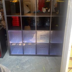 IKEA 4x4 KALLAX Black With 8 Plastic Bins FREE