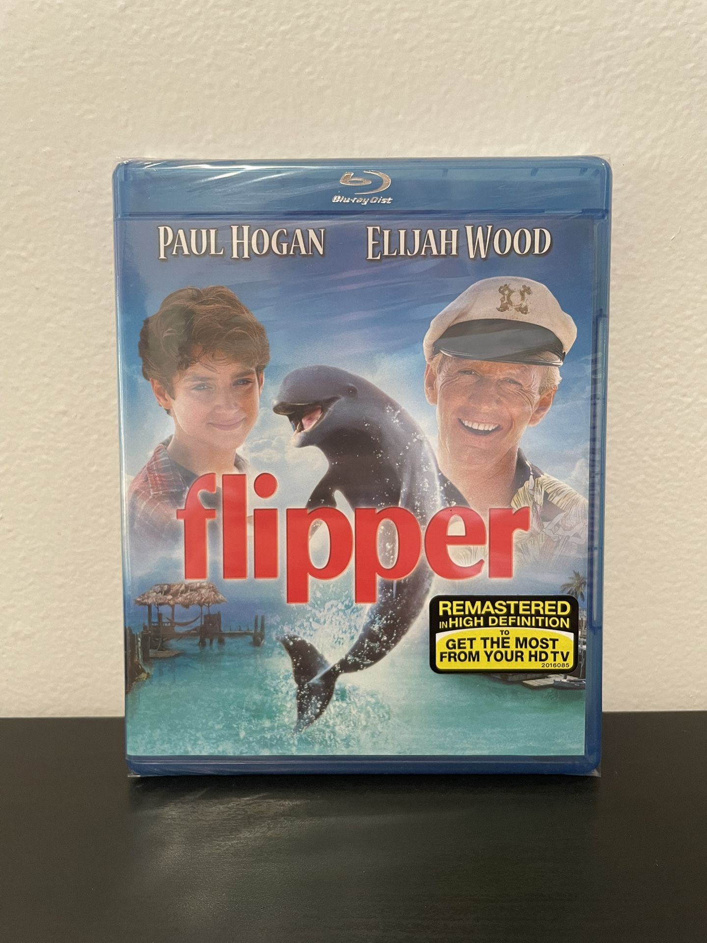 Flipper Blu Ray Movie NEW SEALED Elijah Wood Paul Hogan 1996